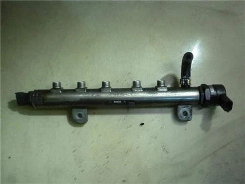 0445214056 Rampa Inyectora para OPEL VECTRA C BERLINA * 2008 109350 - Imagen 1 de 4