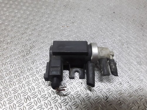 Audi A4 S4 B6 8E 8H 2002 Diesel 132kW Turbolader Druckwandler Magnetventil