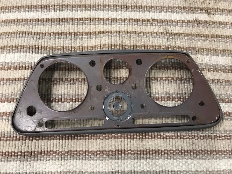 1960s Hillman Minx Dashboard Guage Cluster Bezel Trim Rootes Group - Image 4 of 4