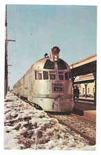 Burlington Railroad Zephyr Streamlinger Train at Lincoln Nebraska Postcard