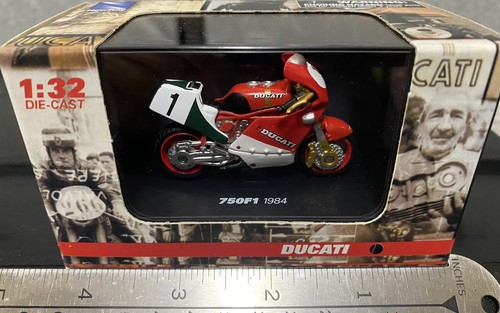 1:32 Ducati: 900 MH Replica, 750F1, 750 Imola, 851 Superbike, 750 Sport, 900 SS - 第 11/12 張圖片