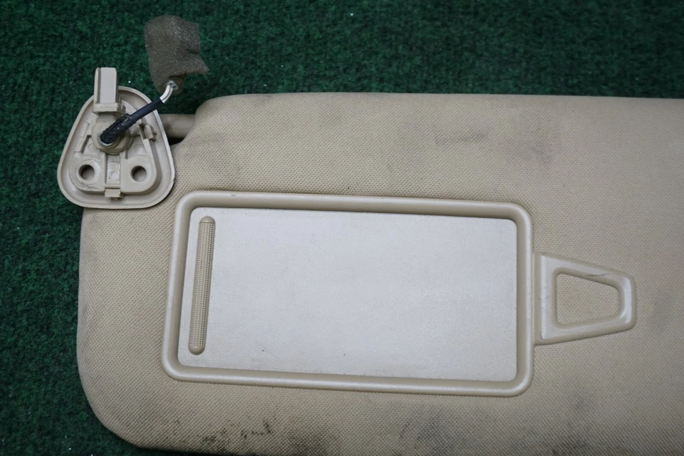 Parasol izquierdo Hyundai Genesis 2008 2009 2010 2011 2012 13 14 OEM 85202-3M900-V2 Foto 3 de 4