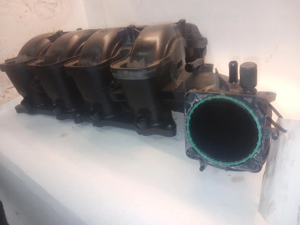 Colector de admisión Dodge Dart '13-'16 2,4 L OEM ¡6 meses de garantía!! Foto 2 de 4