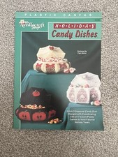 The Needlecraft Shop Plastic Canvas Pattern Holiday Candy Dishes