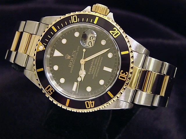 Rolex Submariner Date 126610LV - Full Review, Specs & Price