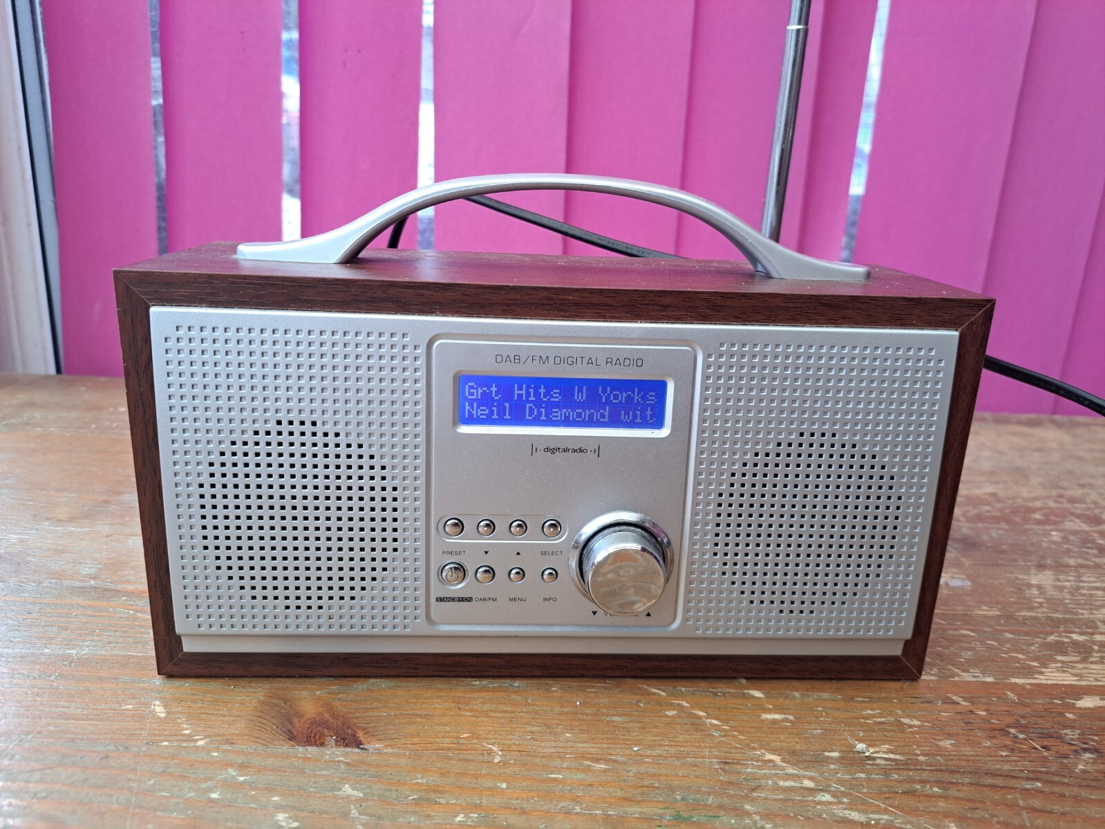 Sainsburys NE3111 Dab/Fm Portable Radio With Mains Lead. eBay