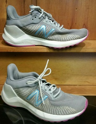 new balance women's ventr sneakers