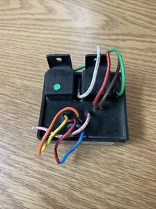 Lot Of 2 replaces BOSCH Fuel Pump Relay 12796772 / 0-332-209-138, 83264 See Pics