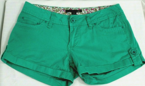 YMI Shorts Size 3 Junior Green Stretch 