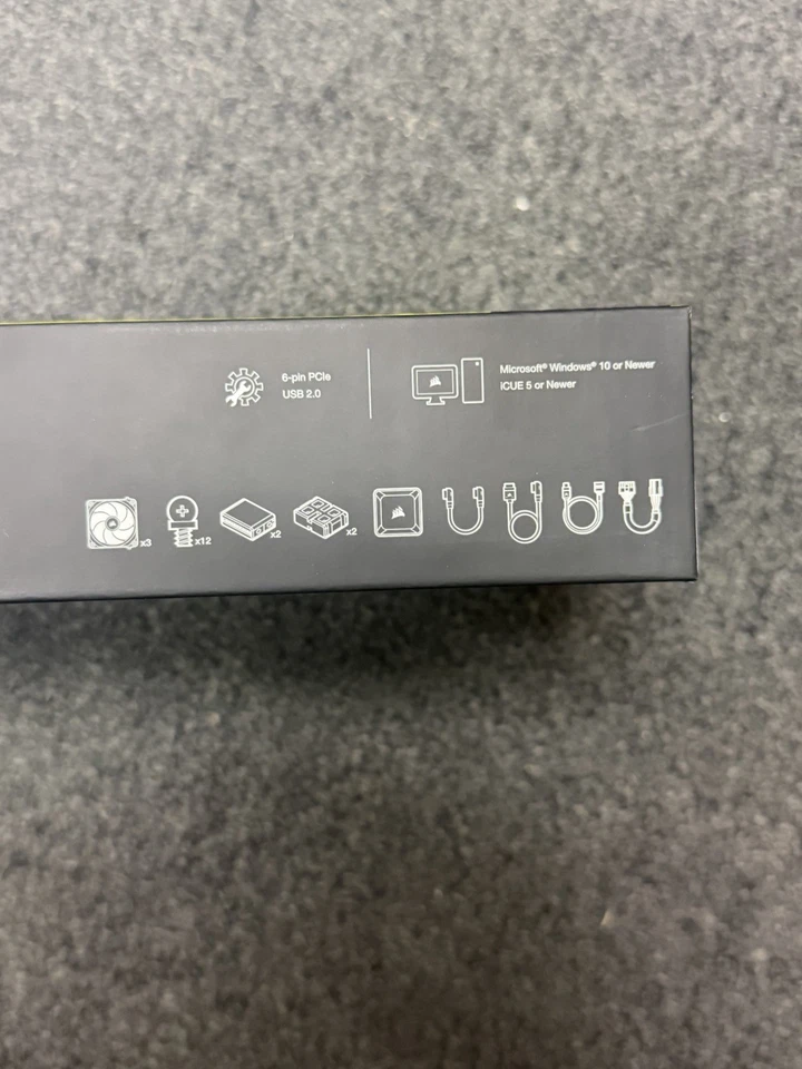 CORSAIR RGB iCUE LINK QX120 120mm Magnetic Dome RGB PC Case Fan Starter Kit - Image 3 of 4