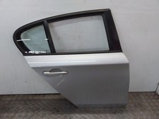 BMW 1er E87 Bj.2008 T�r hinten Rechts 354/7 Titansilber Metallic