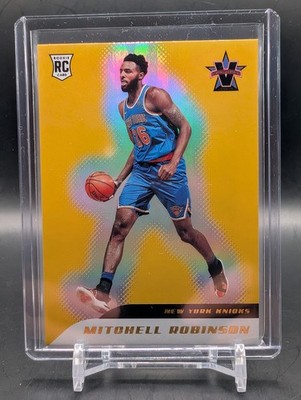2018 Panini Chronicles - Vanguard Gold Mitchell Robinson #/10 Rookie 