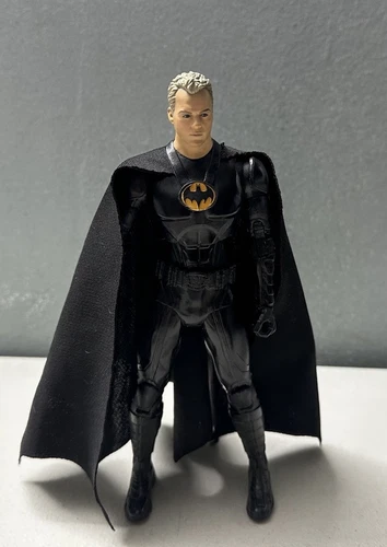 McFarlane DC Multiverse Gold Label The Flash Batman Unmasked Keaton 7” Figure