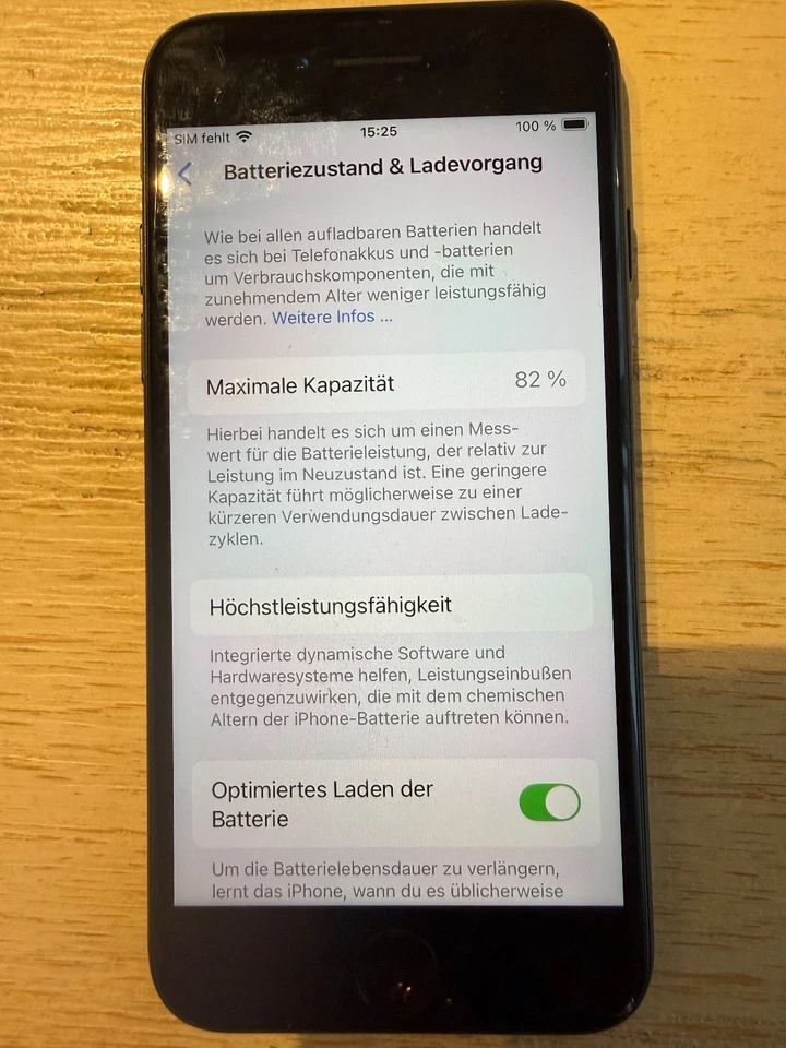 iPhone SE schwarz 128 GB mit OVP - Bild 2 von 4