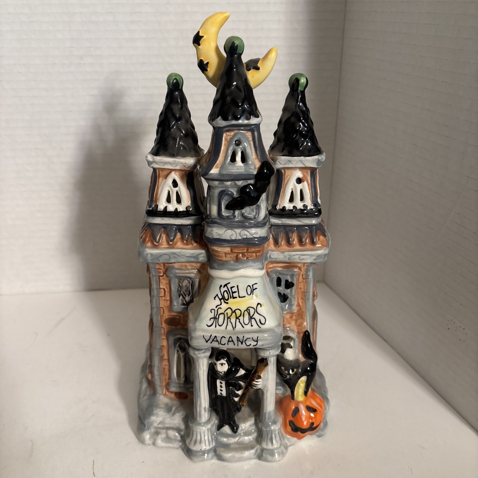 Picture 1 of 11