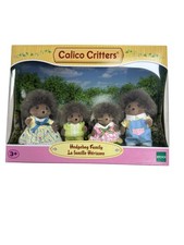 Calico Critters Pickleweeds Headgehog Family CC2298
