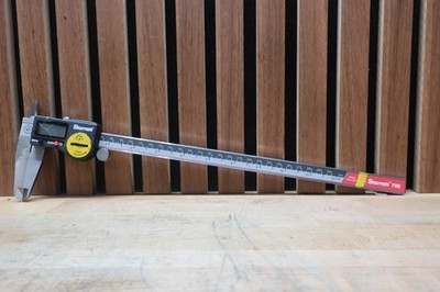 STARRETT 798A-12''/300 | IP67 Electronic Caliper 0-12''/0-300mm Range