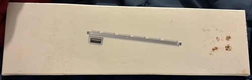 Apple Keyboard With Numeric Keypad new wired MB110LL/A English - Picture 2 of 6