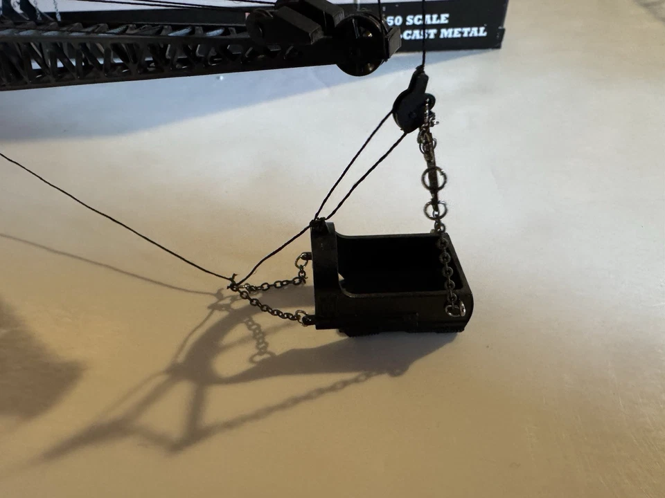 SpecCast 1:50 scale North West  25-D Crawler Dragline  w/Box - Image 4 of 4