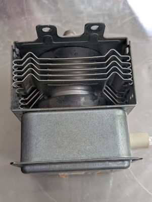 Samsung OM75As  11   Mikrowellen Magnetron aus Moulinex Micro-Chef FM 1910