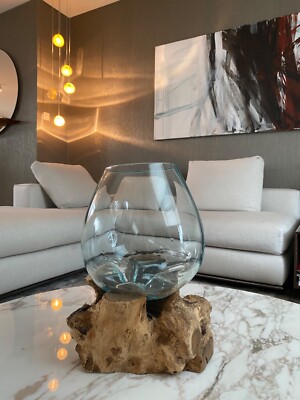 Kunst aus Bali! Mundgeblasenes Glas auf Holz. Die perfekte Dekoration!