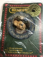 Boyds Bears Pin Ms Luvsabunch 2008 Makin Friends Resin Figurine 3D Bear Wear