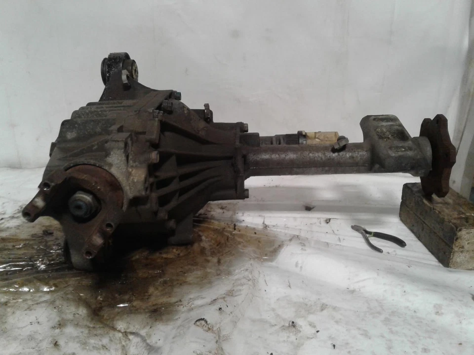 Conjunto de portador diferencial usado se adapta a: camioneta GMC Sierra 1500 2002 eje delantero Foto 3 de 4