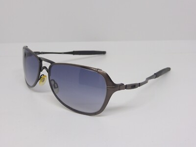 Oakley Felon Brushed Chrome Matte Black ohne OEM grau Verlaufsglas Art.-Nr. 05-623