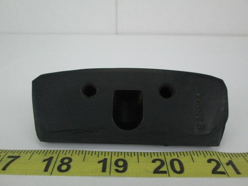 Nuevo de lote antiguo original OMC parachoques de goma barco marino número de pieza 908513 - Imagen 6 de 7