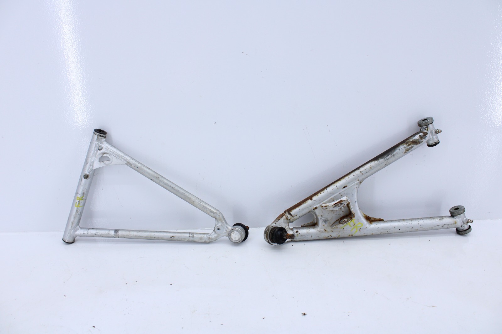 2 Lower Ball Joints For Yamaha Raptor 660R YFM660R 2001 2002