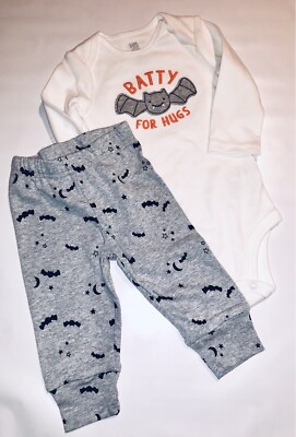 Carter's Baby Boys' HALLOWEEN  - BATTY FOR HUGS- Top and Bottom Set - 6 months