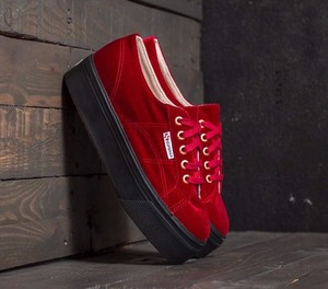 superga velvet red