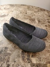 Skechers Air-Cooled Wedge sz 8 SlipOn loafer sneaker gray scalloped work comfort