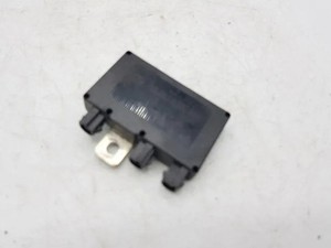BMW 3 Cabrio E46 Antennenverstärker  8380944 2.00 Petrol 105kw 2003 25479716