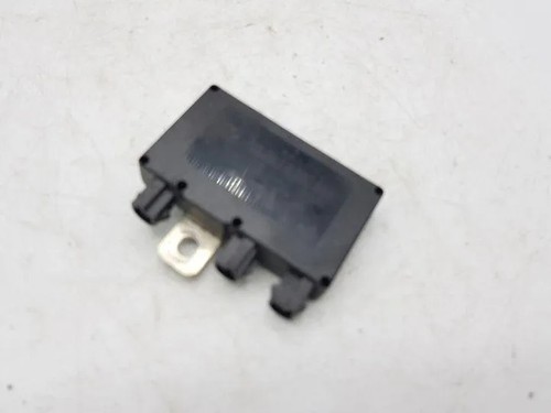 BMW 3 Cabrio E46 Antennenverstärker  8380944 2.00 Petrol 105kw 2003 25479716