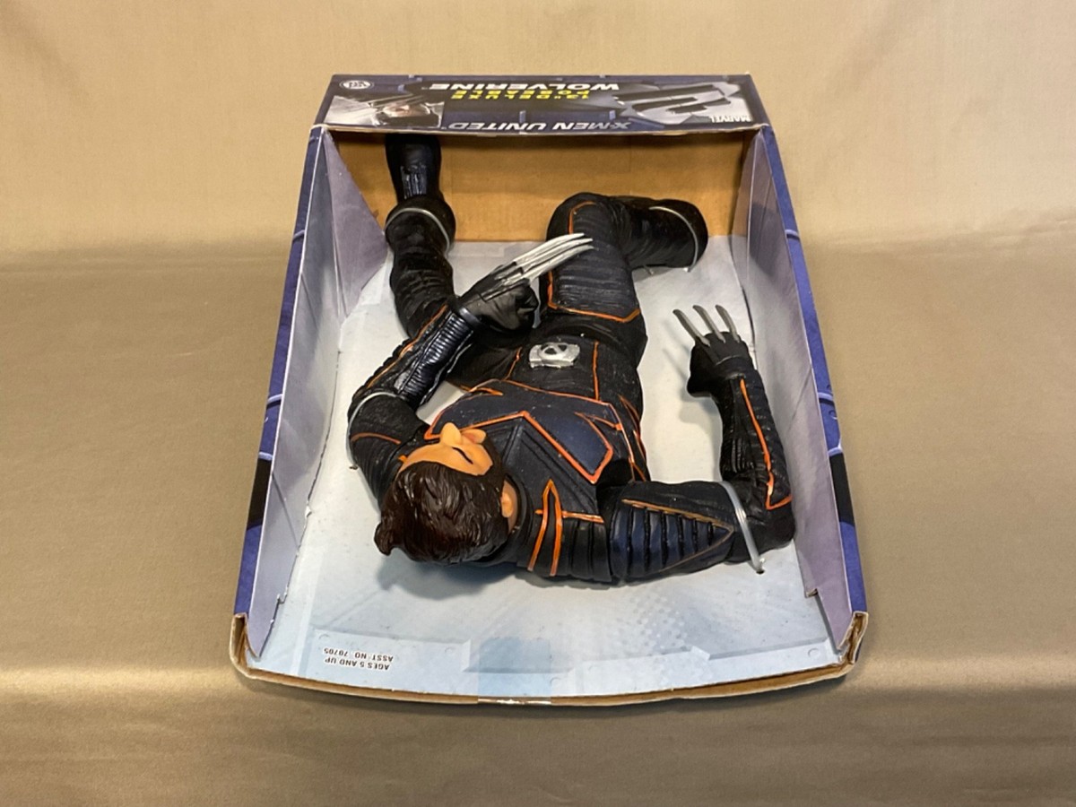Vintage Wolverine Figure X2 X-Men United Movie Deluxe 13