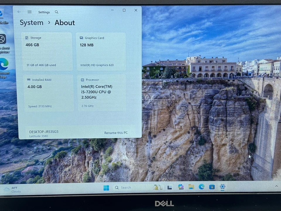Laptop Dell Latitude 3580 15.6" i5-7200U 2.50GHz 4GB RAM 500GB HDD Win 11 Pro Foto 2 de 4