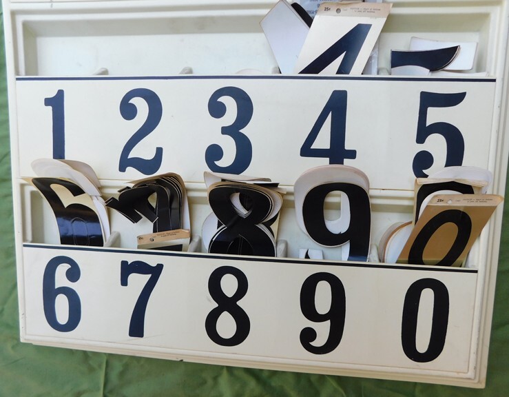 VINTAGE COMPETITION MOTORCYCLE RACING NUMBERS LETTERS DISPLAY SIGN