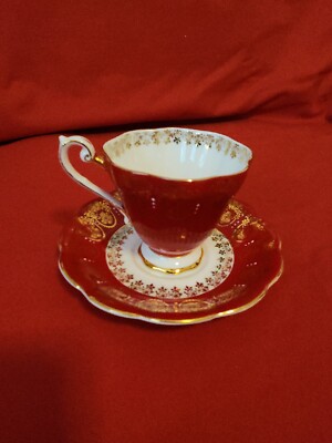 Royal Standard English bone China Cup and Saucer Red, Gold & White 1940 Design