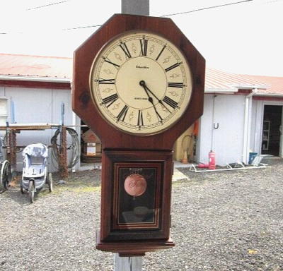 HANGING OCTAGON ETHAN ALLEN QUARTZ CHIME PENDULUM WALL CLOCK