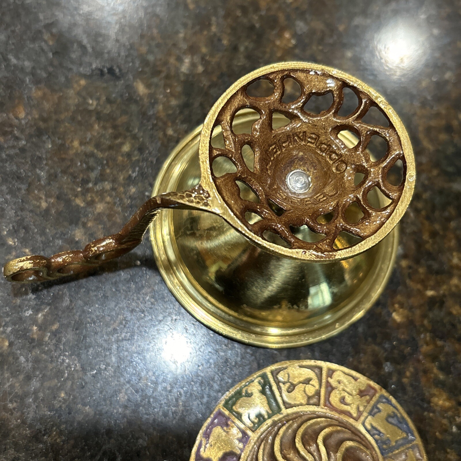 Picture 5 of 10