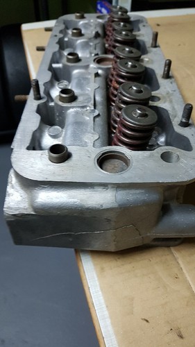 Simca 1000 Zylinderkopf komlett - Bild 4 von 6