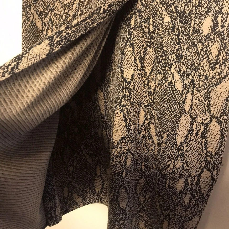 Vintage Tiana B. Beige and Black Animal Print Ruched Dress Size 20W - Image 4 of 4