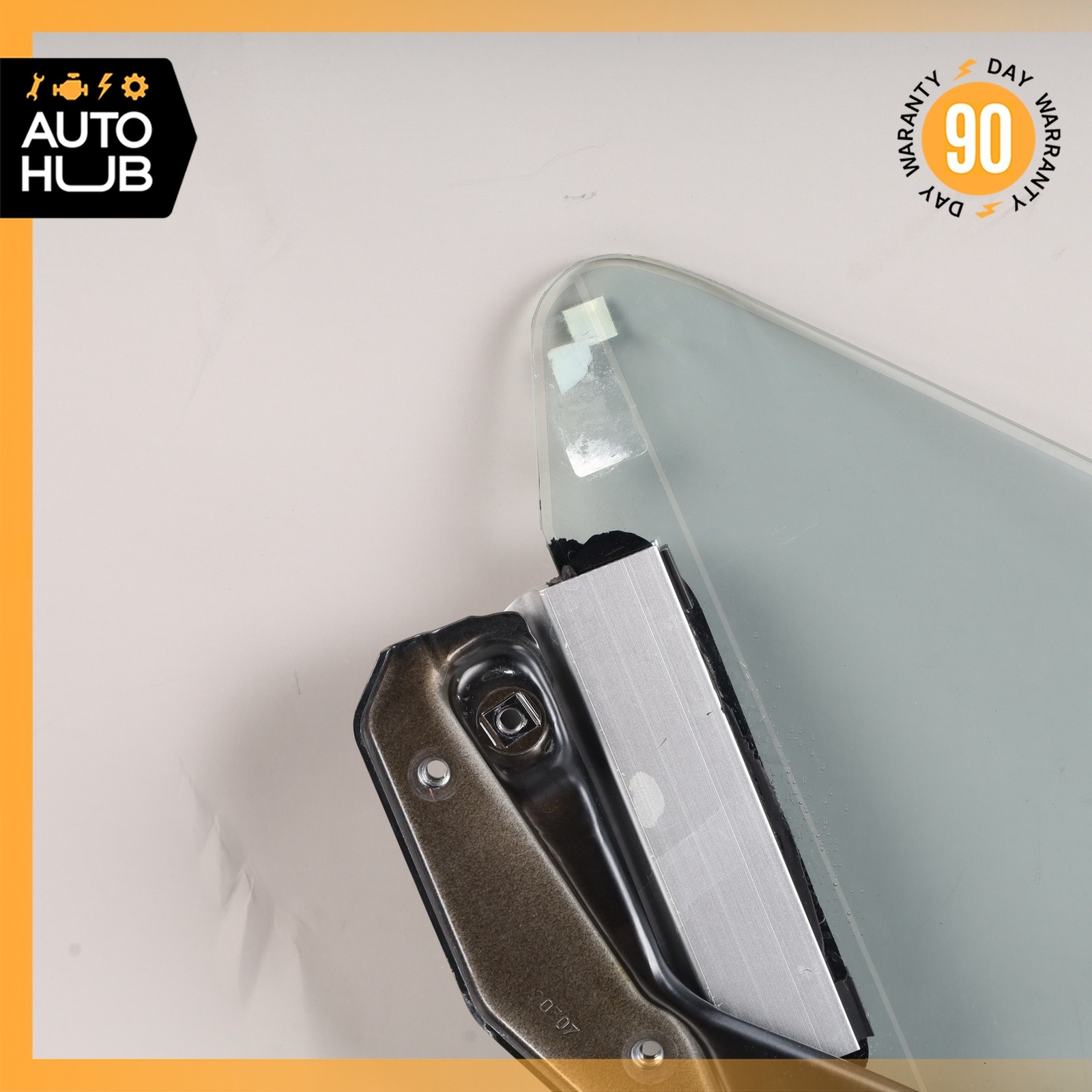 Bentley Continental GT 2007-2011 Front Right Quarter glass