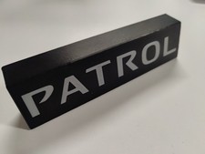 Maniglia Lunotto Nissan Patrol con scritta Stampa 3D Nero/Grigio