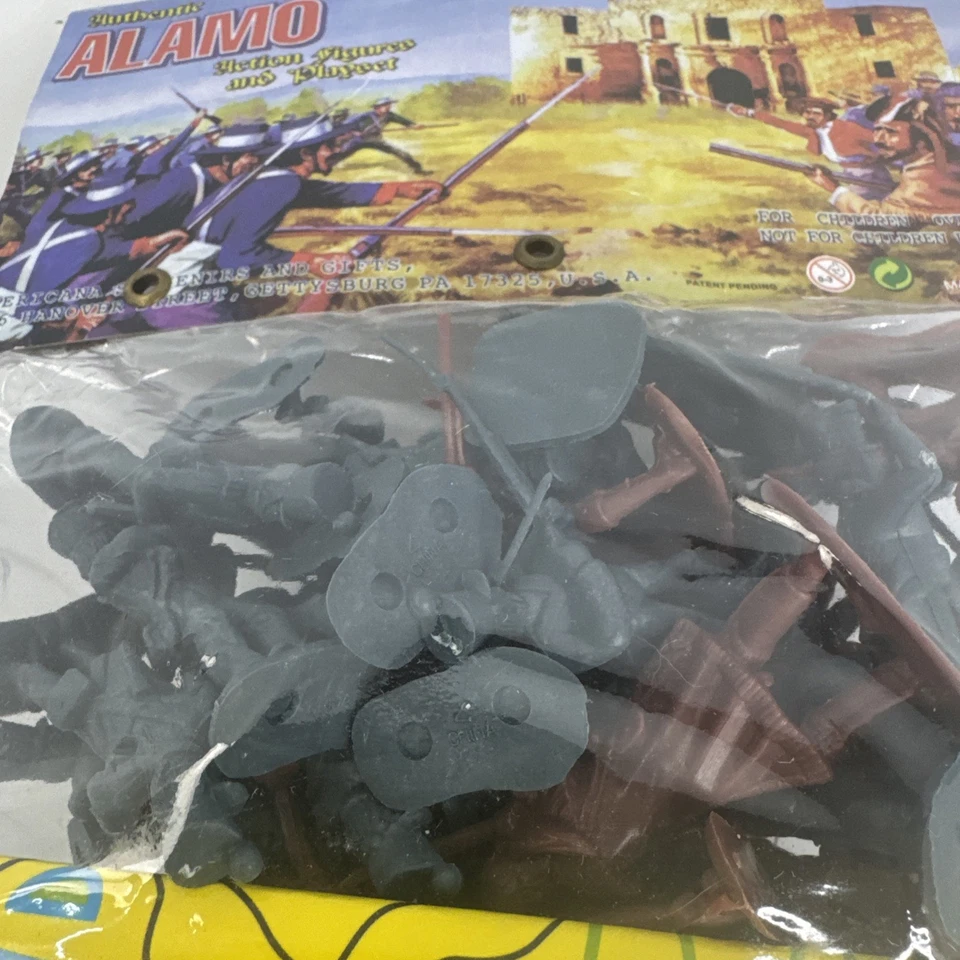 The Alamo Action Figures and Playset New  - Image 3 of 4