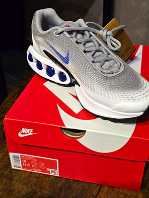 Nike Air Max DN SE Herren Sneaker Low Top Grau/Weiß/Blau/Schwarz EU 44 neu