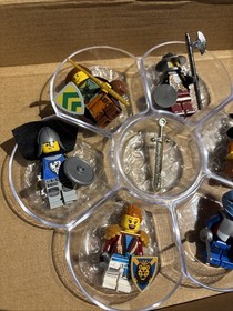LEGO Castle King/Dragon Knight Minifigure Lot of 6 With Gold Sword MBC 12/25