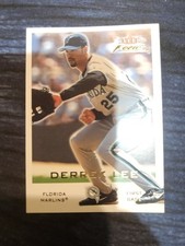 2001 Fleer Focus - Derrek Lee #139