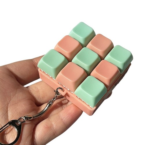9 Keys Mechanical Keyboard Axis Tester Keyboard Keychain Toys Keyboard Caps Toy - Afbeelding 12 van 17